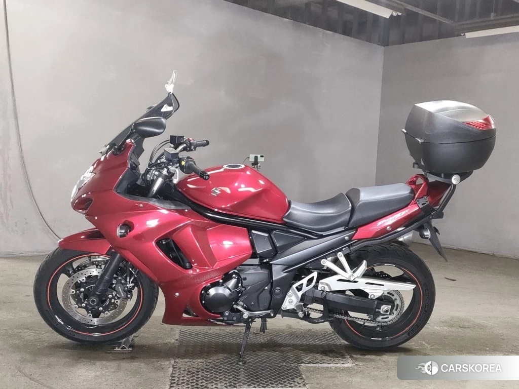 Проданный Suzuki BANDIT 1250F 2016 из Японии, фото 2