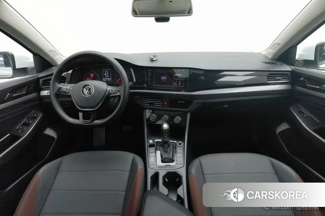 Volkswagen Bora id 4272503 из Китая 12