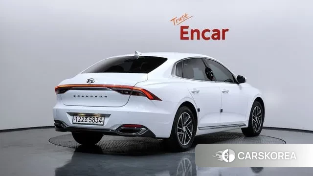 Hyundai The New Grandeur IG id 3545536 из Кореи 12