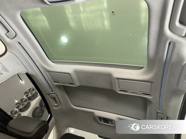 Audi A8 id 4240805 из Китая 11
