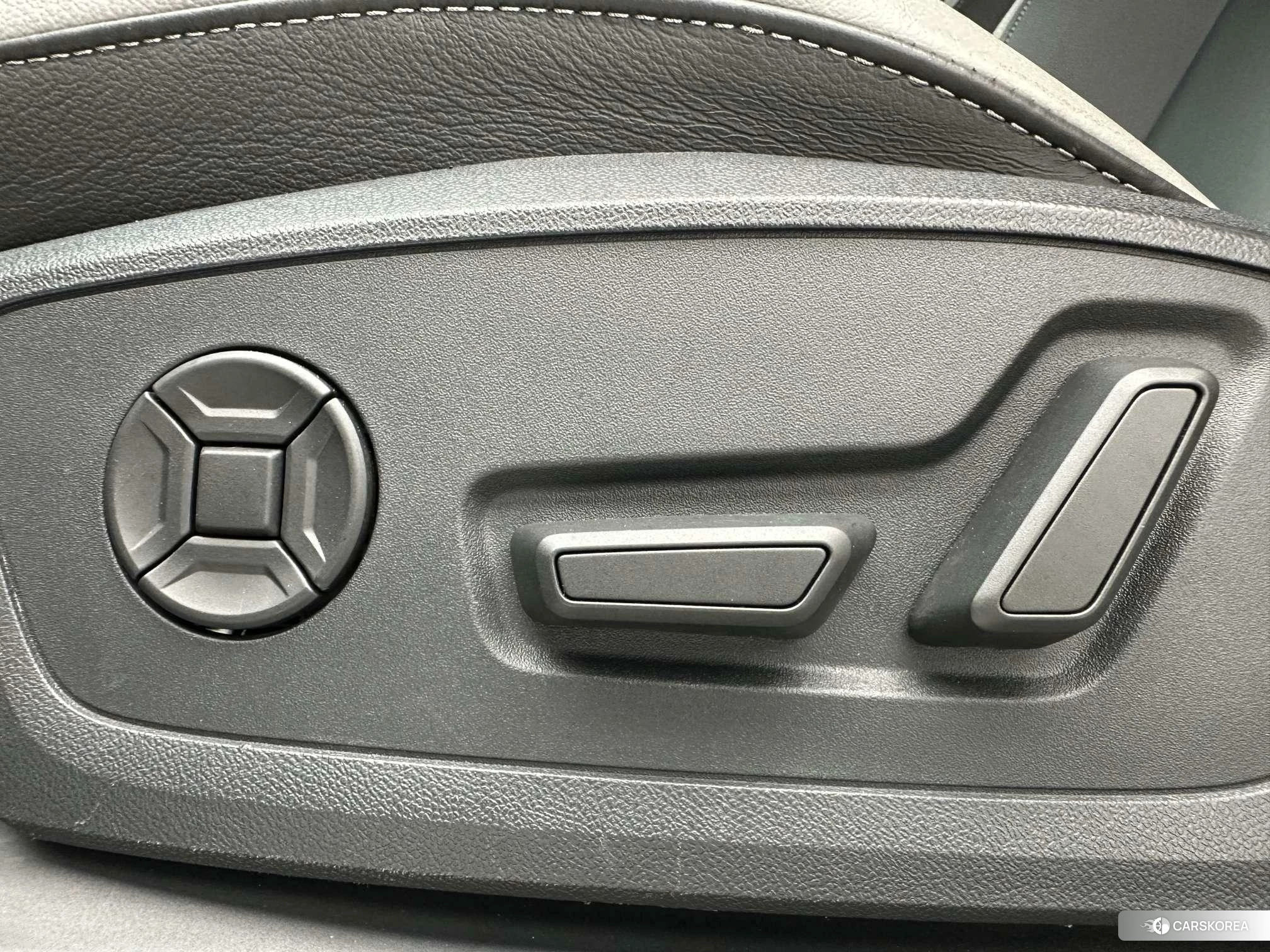 Audi Q3 id 4455224 из Китая 11