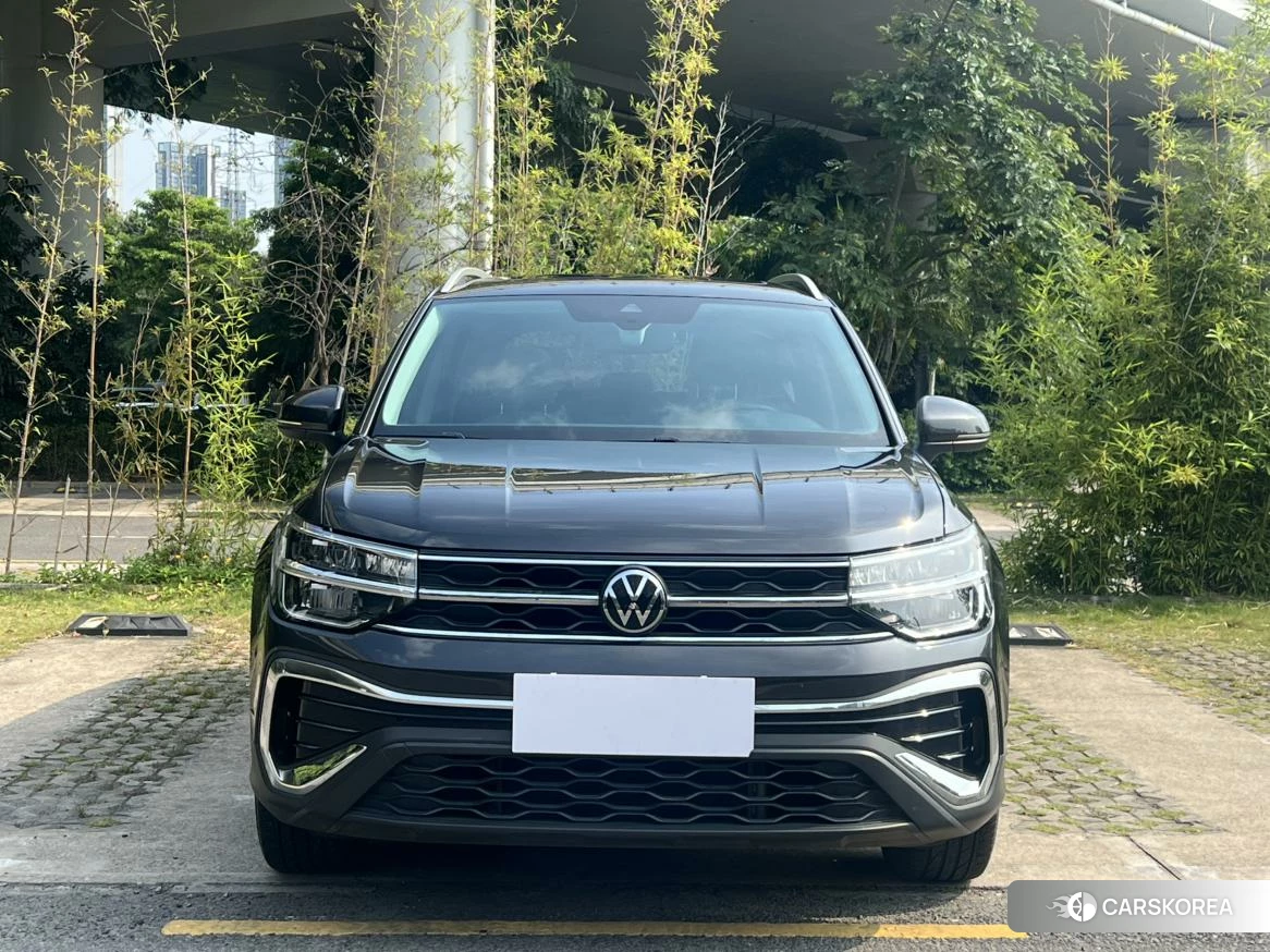 Volkswagen Tuyue 2023 Темно-серый из Китая, фото 2