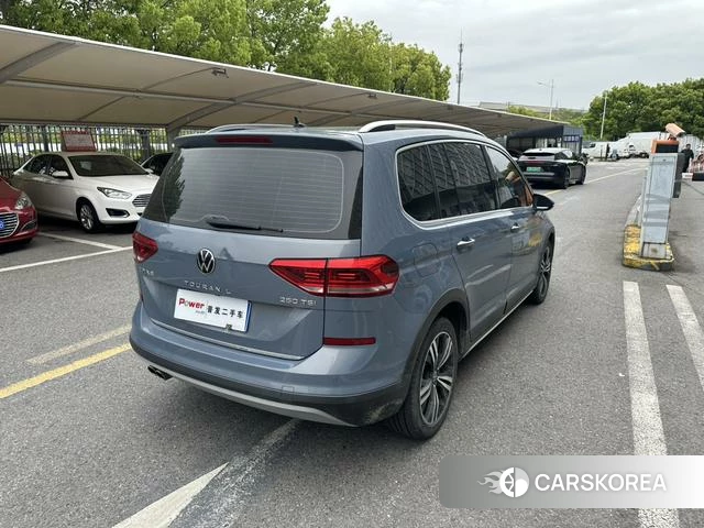 Volkswagen Touran L id 4238919 из Китая 9