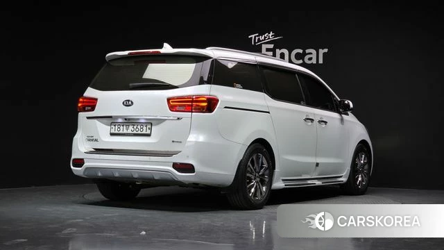Kia The New Carnival id 4294654 из Кореи 12