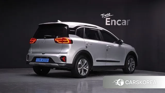 Kia Niro Plus id 3310823 из Кореи 12