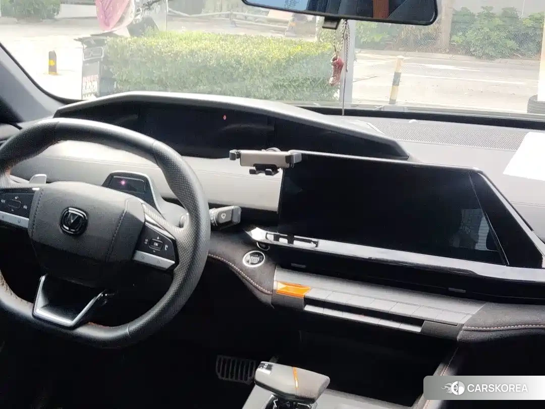 Chang'an UNI-V 2022 Черный из Китая, фото 3