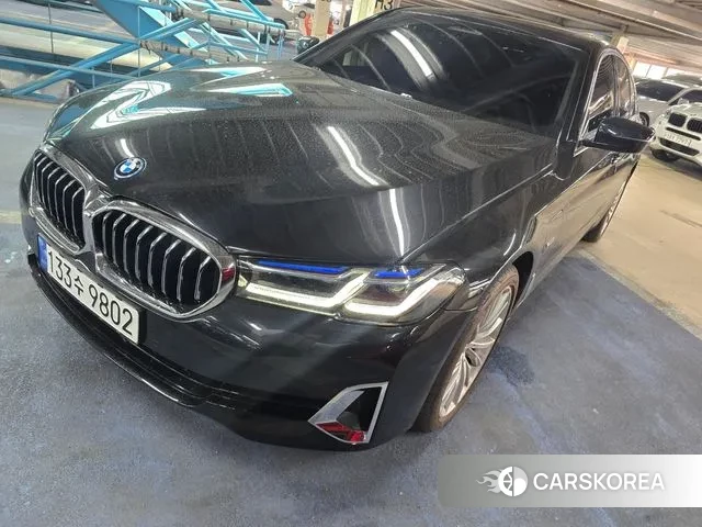 BMW 5 Series (G30) 2022 Черный из Кореи, фото 3