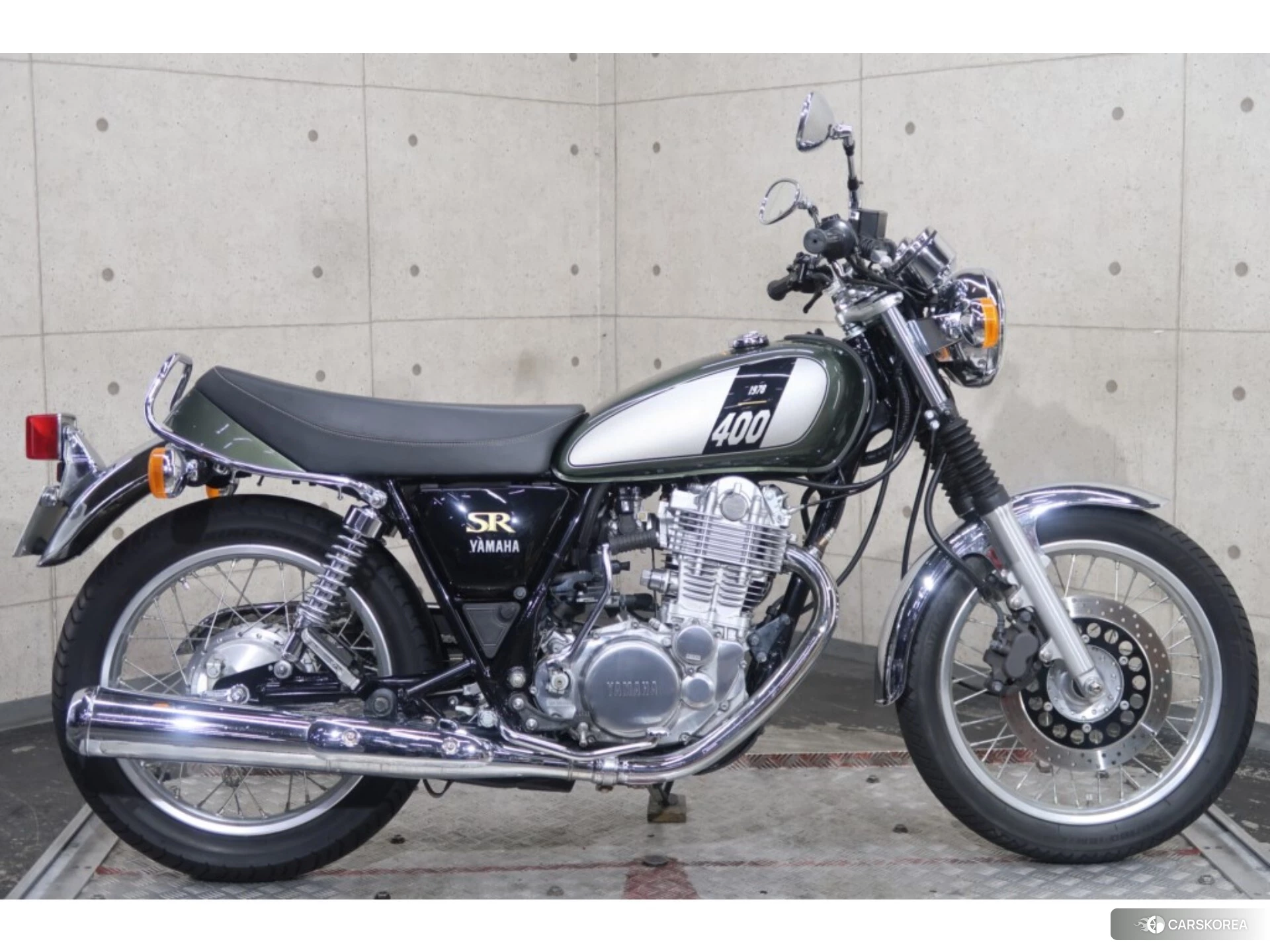 Yamaha SR 400 id 3946401 из Японии 12