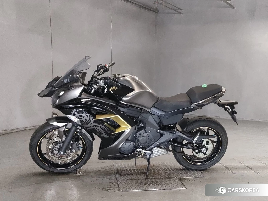 Проданный Kawasaki NINJA 400 2017 из Японии, фото 2