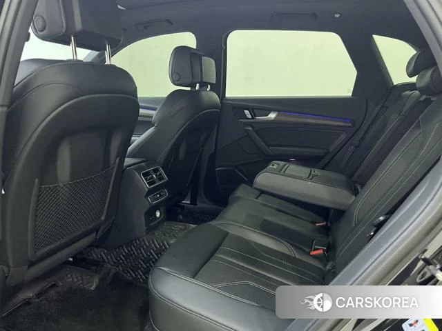 Audi Q5L id 4336221 из Китая 9