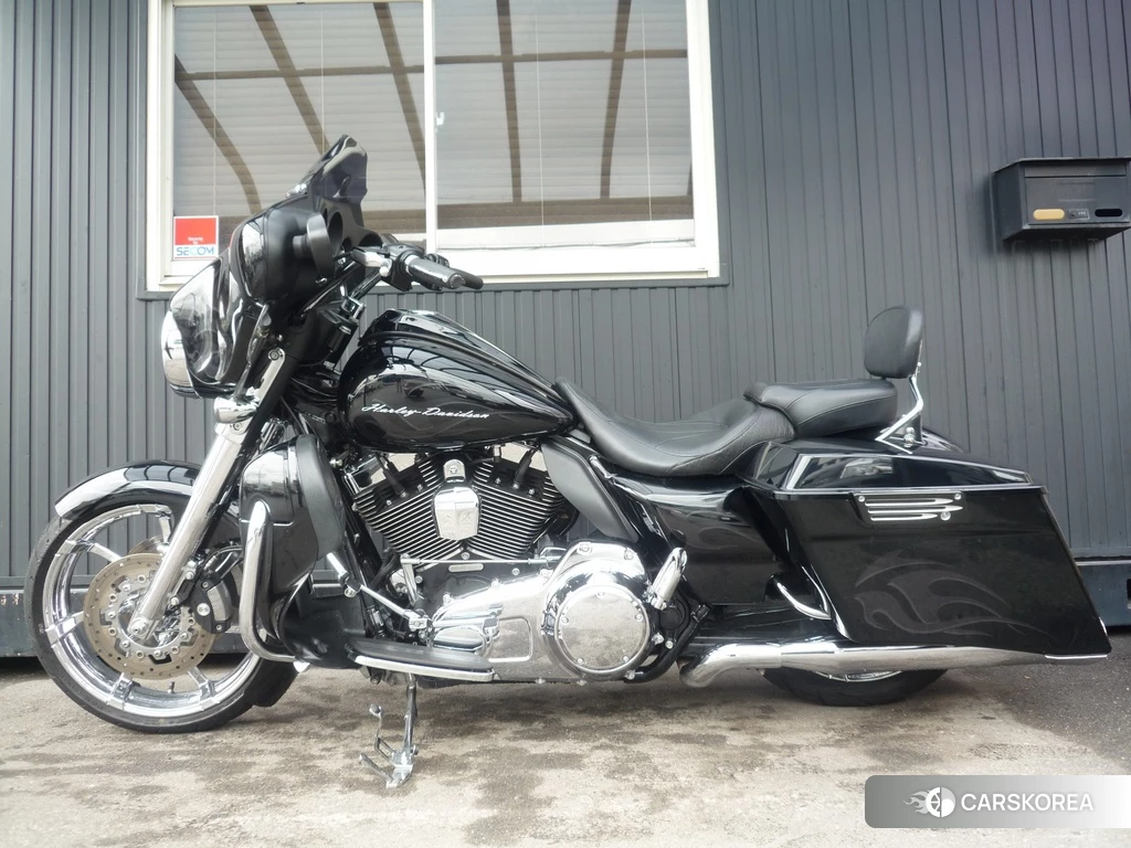 Проданный Harley-Davidson Street Glide FLHX1580 2011 из Японии, фото 2