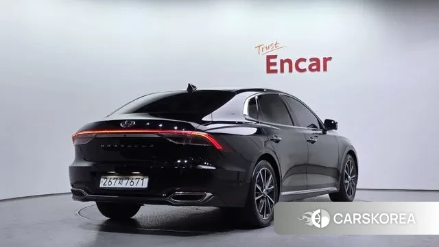 Hyundai The New Grandeur IG id 3622000 из Кореи 12