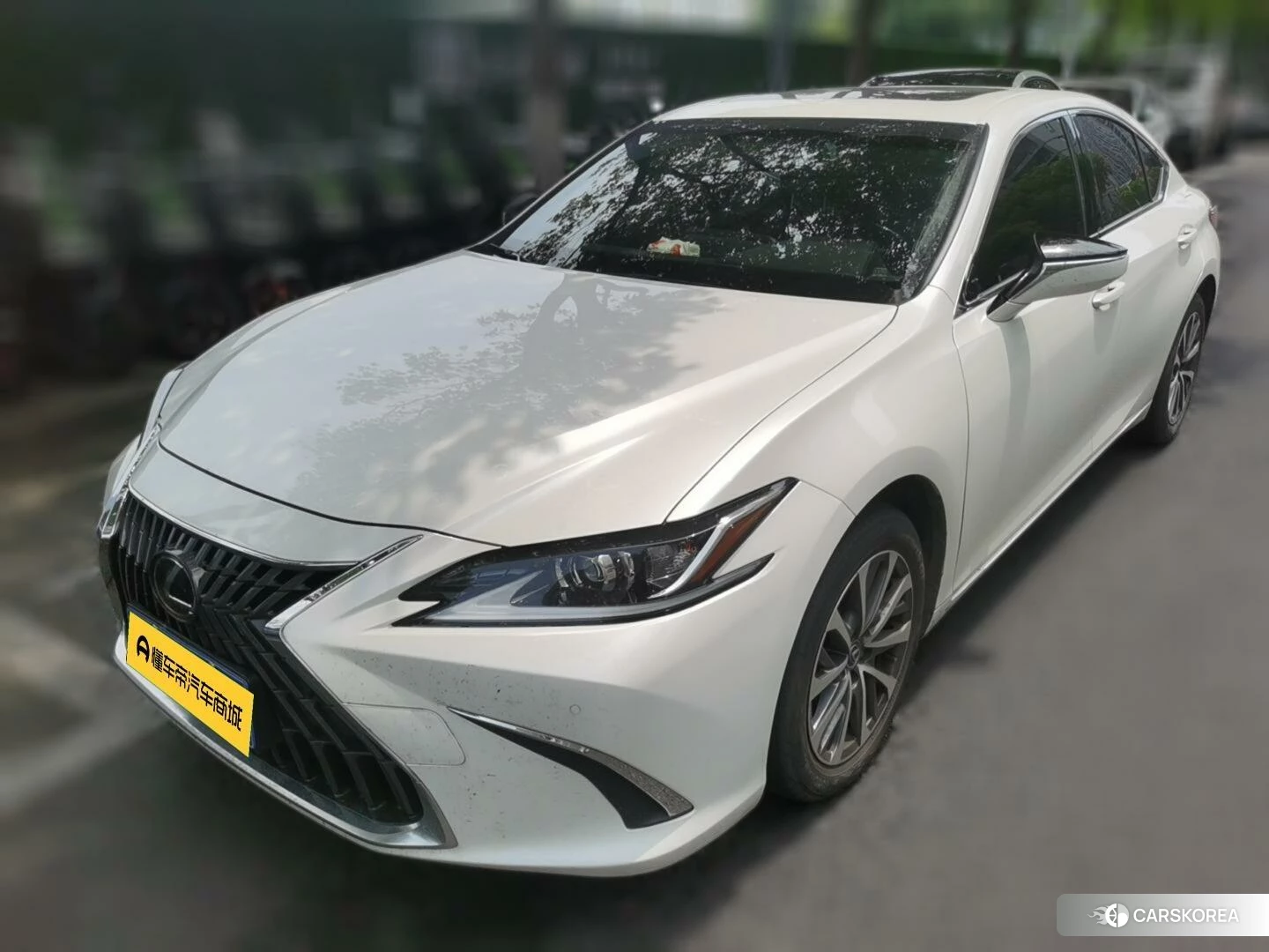 Lexus ES id 4453964 из Китая 12