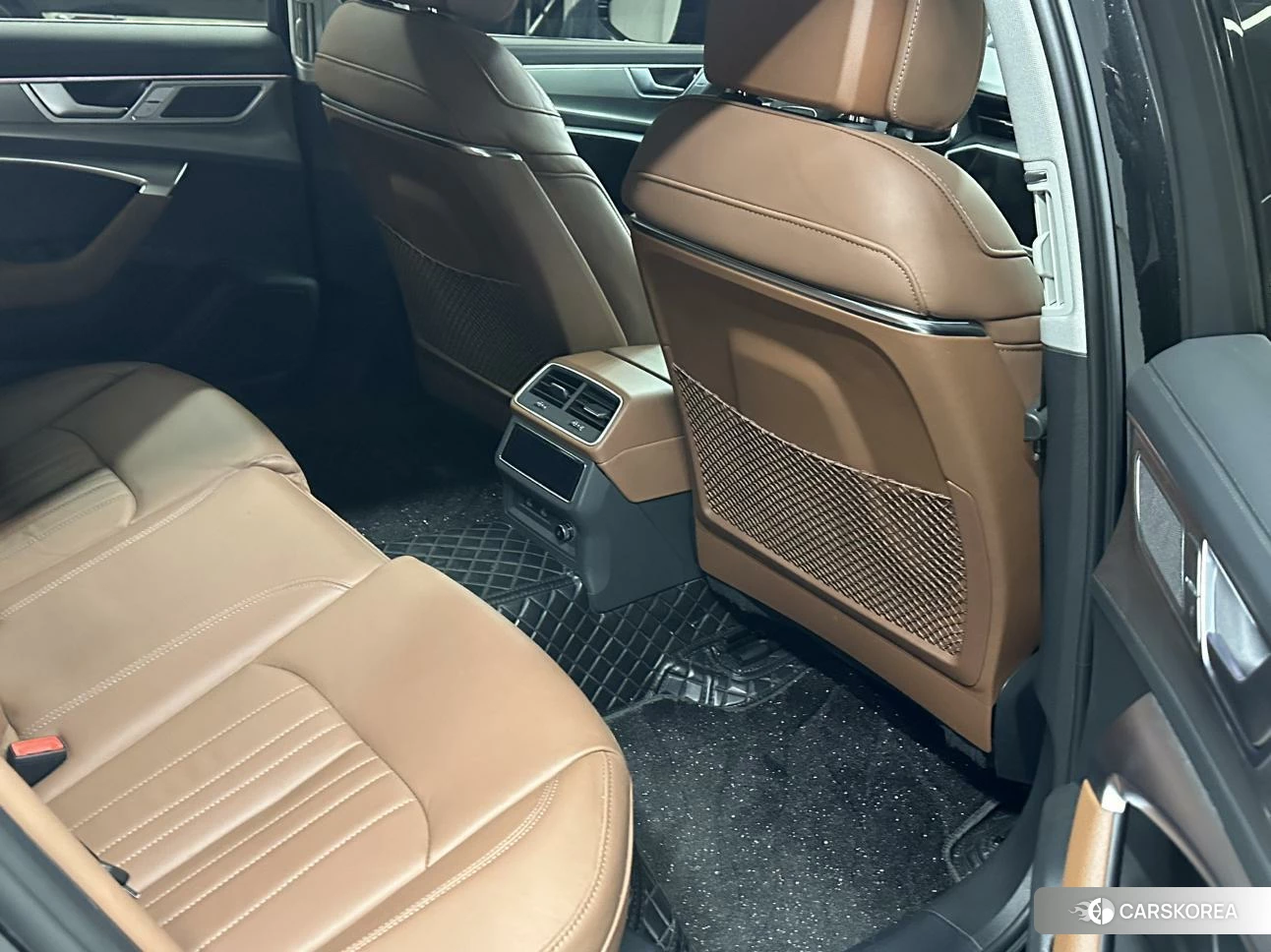 Audi A6L id 4461258 из Китая 11