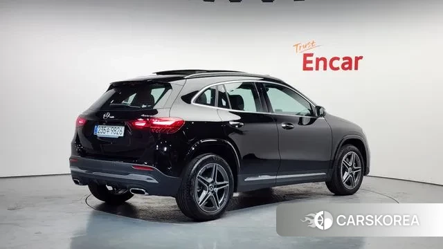 Mercedes-Benz GLA - Class H247 id 3614380 из Кореи 12