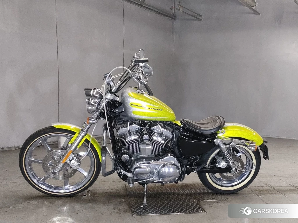 Проданный Harley-Davidson Sportster 72 XL1200V 2013 из Японии