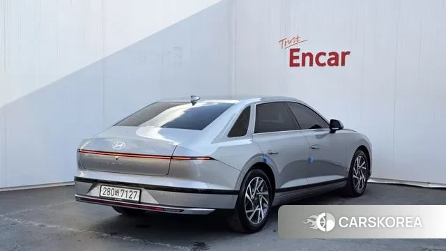 Hyundai Grandeur (GN7) id 3555061 из Кореи 12