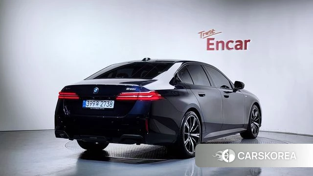 BMW 5 Series (G60) id 4705968 из Кореи 12