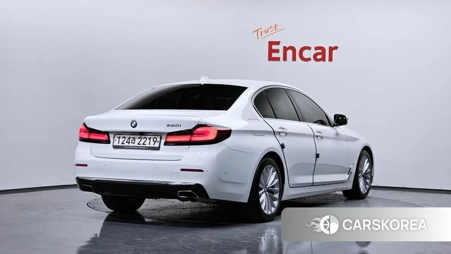 BMW 5 Series (G30) id 3898833 из Кореи 12