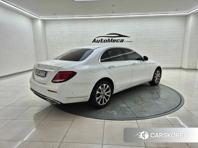 Mercedes-Benz E-Class W213 2020 Белый из Кореи, фото 4