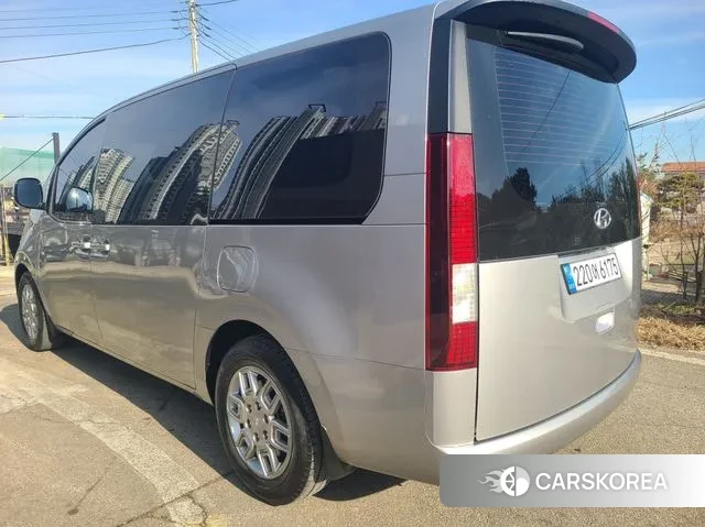 Hyundai Staria id 3722349 из Кореи 8