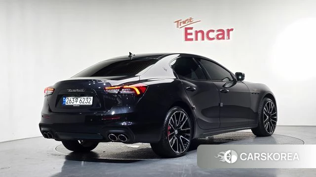 Maserati Ghibli id 4721896 из Кореи 12