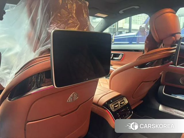 Mercedes-Benz Maybach S-class 2023 Черный из Китая, фото 6