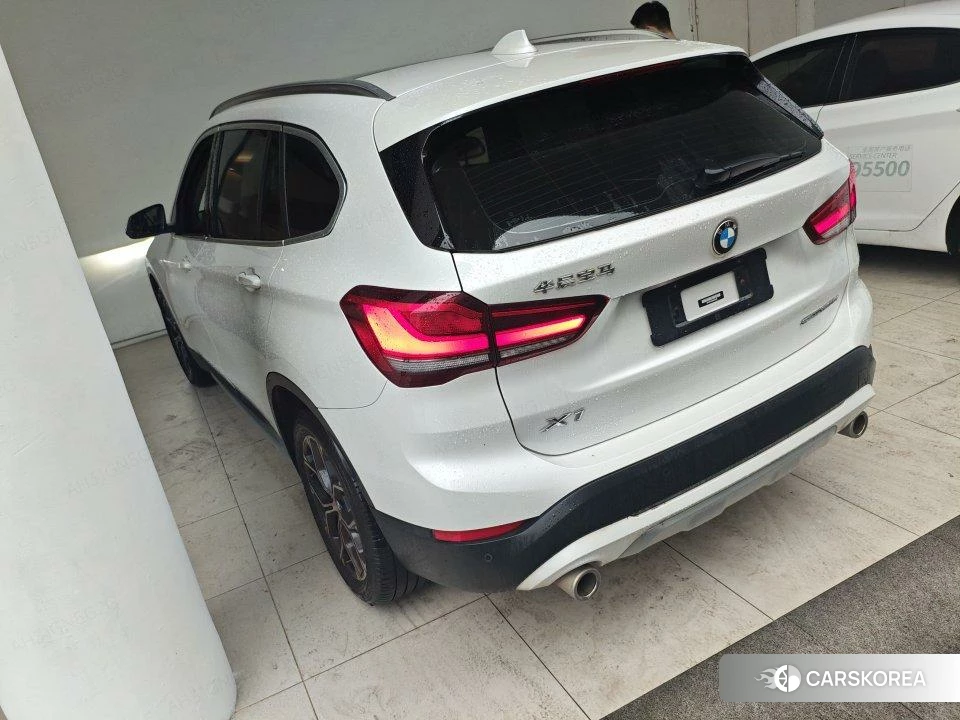 BMW X1 2021 Белый из Китая, фото 3