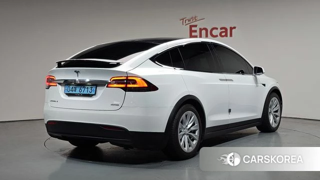 Tesla Model X id 4377974 из Кореи 12