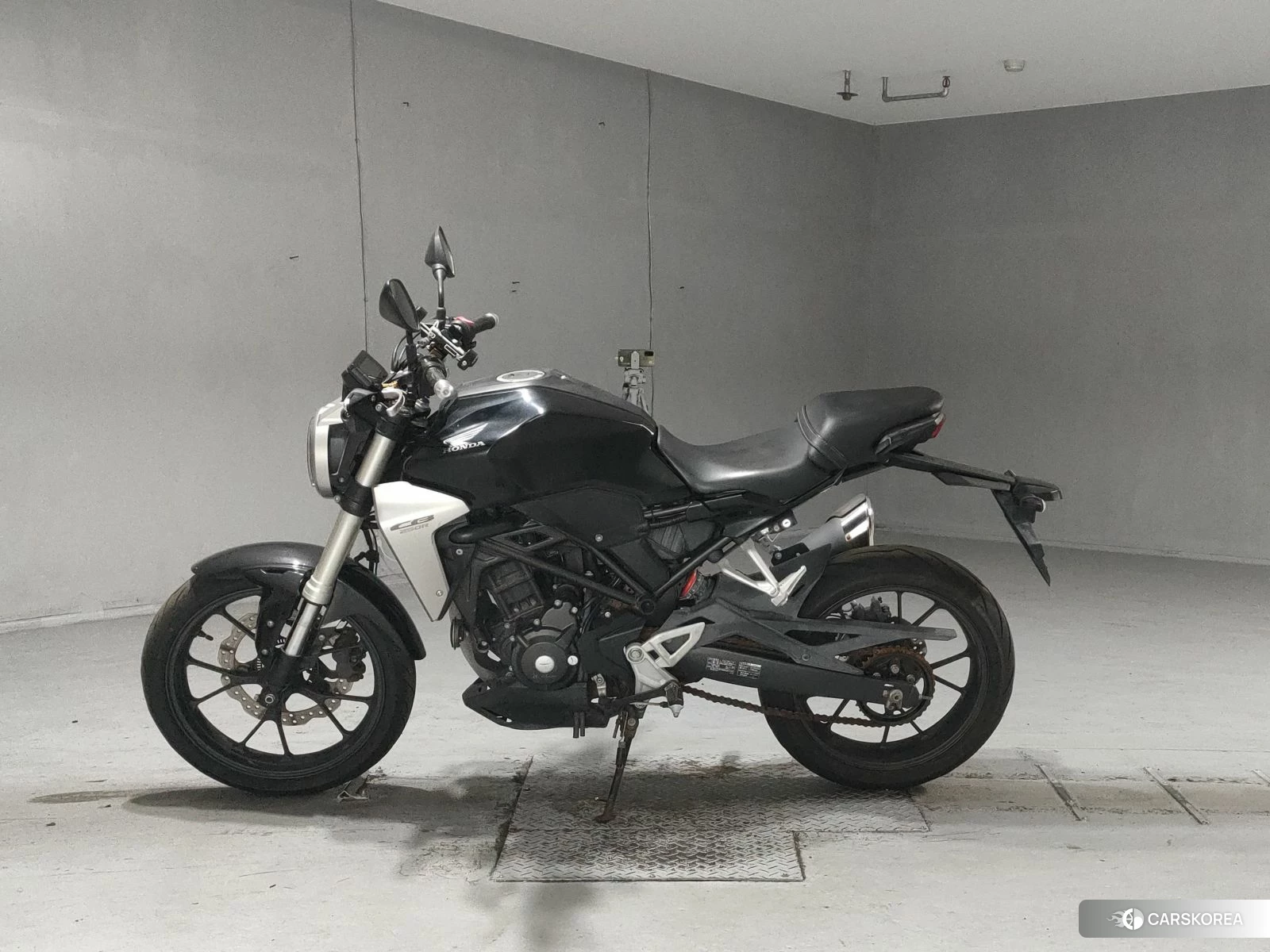 Honda CB250R 2018 из Японии, фото 4