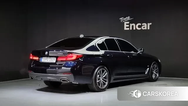 BMW 5 Series (G30) id 3011414 из Кореи 12