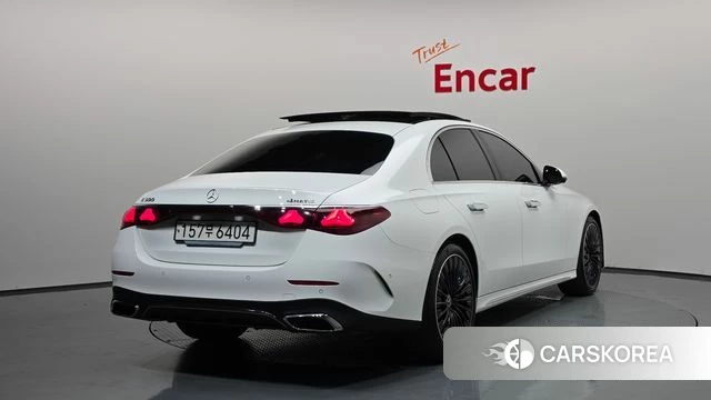 Mercedes-Benz E-Class W214 id 4681703 из Кореи 12