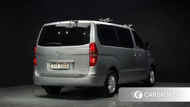 Hyundai The New Grand Starex id 3742610 из Кореи 12