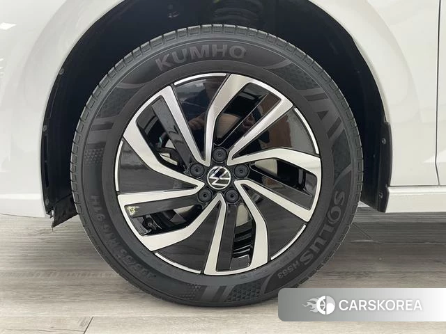 Volkswagen Lavida id 4259749 из Китая 12