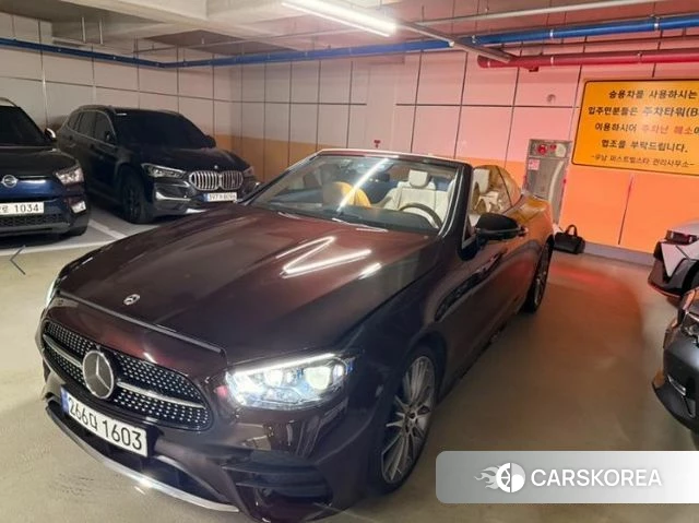 Mercedes-Benz E-Class W213 2023 Красный из Кореи, фото 2