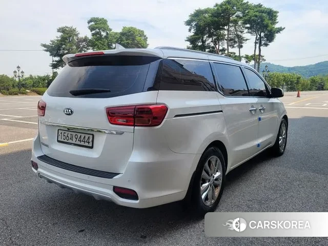 Kia The New Carnival id 3004544 из Кореи 12