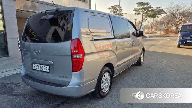 Hyundai The New Grand Starex id 3631748 из Кореи 12