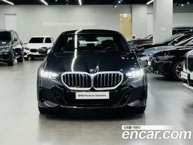 BMW 5 Series (G60) id 2667336 из Кореи 2