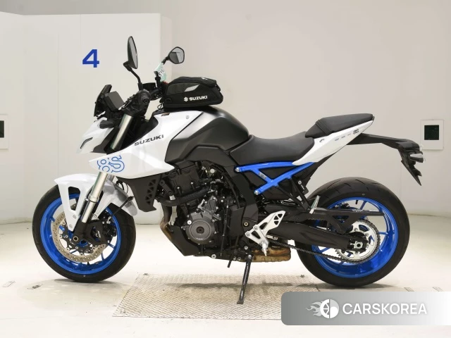 Проданный Suzuki GSX-8S 2023 из Японии, фото 3