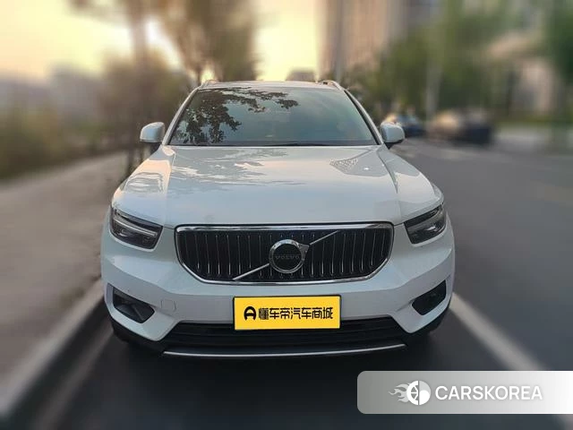 Volvo XC40 2020 Белый из Китая, фото 2