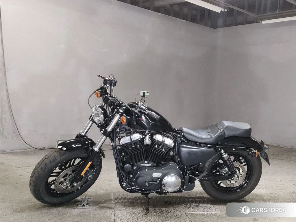 Проданный Harley-Davidson Sportster 48 XL1200X 2020 из Японии, фото 2