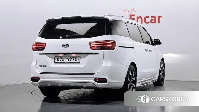 Kia The New Carnival id 4197104 из Кореи 12