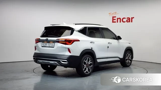 Kia Seltos id 3718316 из Кореи 12