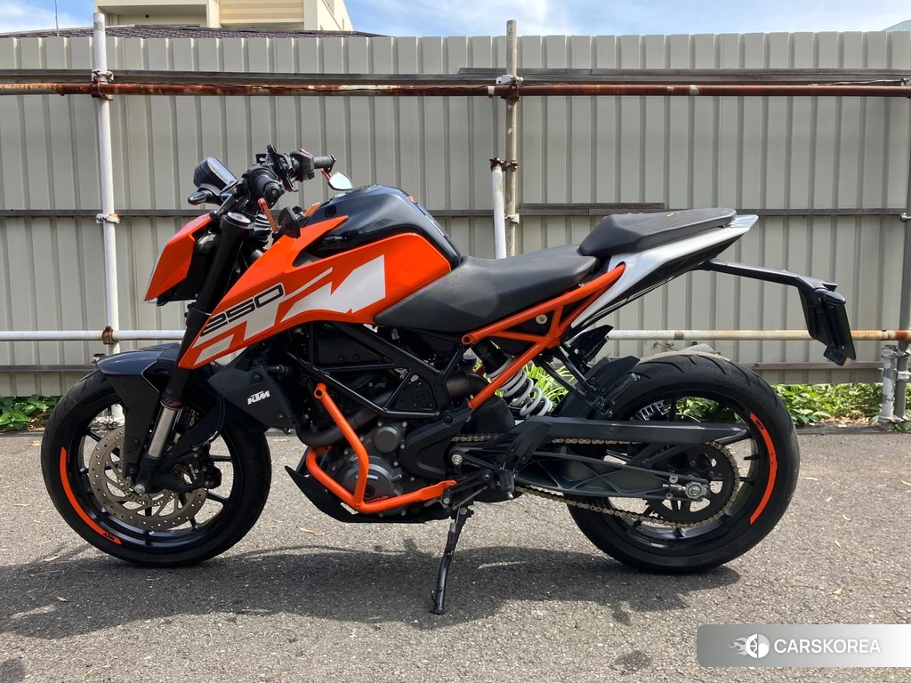 Проданный KTM 250 DUKE 2018 из Японии, фото 2