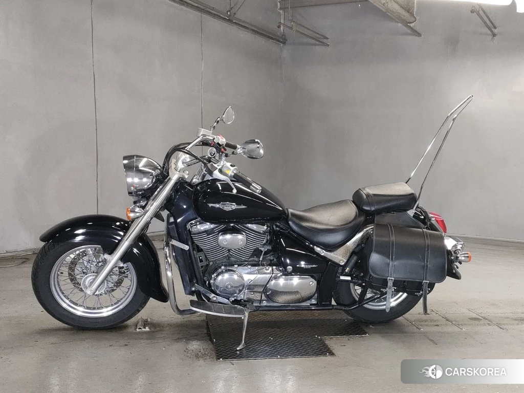 Проданный Suzuki INTRUDER 400 CLASSIC 2015 из Японии