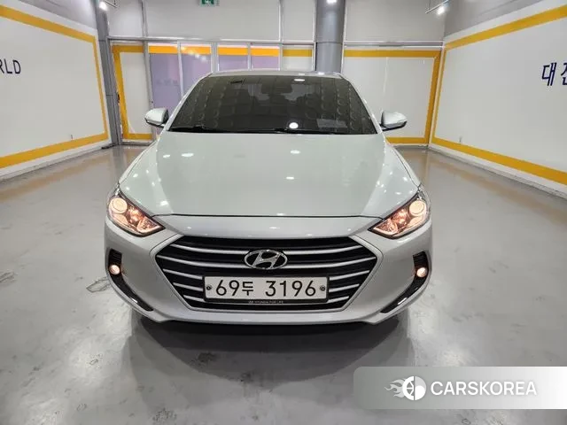 Hyundai Avante AD id 3643793 из Кореи 12