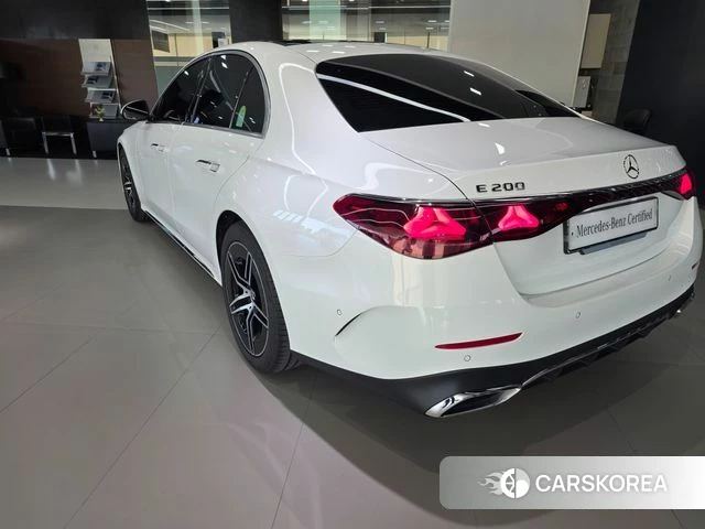 Mercedes-Benz E-Class W214 id 4870610 из Кореи 11