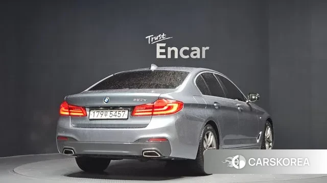 BMW 5 Series (G30) id 3418077 из Кореи 12