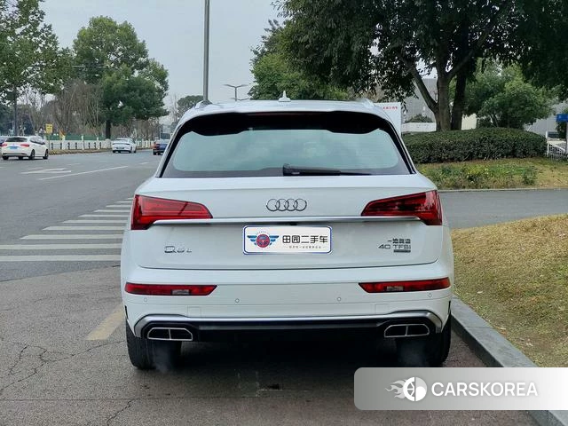 Audi Q5L 2022 Белый из Китая, фото 2
