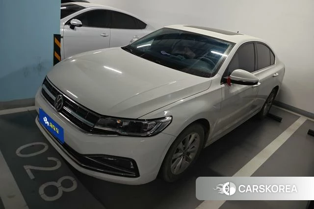 Volkswagen Bora id 4255833 из Китая 9